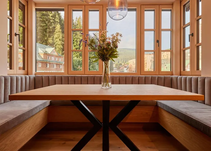 Summit View Lounge & Alcove By Interhome * بيك بود سنيزكو
